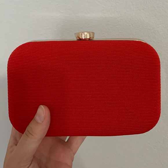 Giorgio Armani clutch - Picture 2 of 5